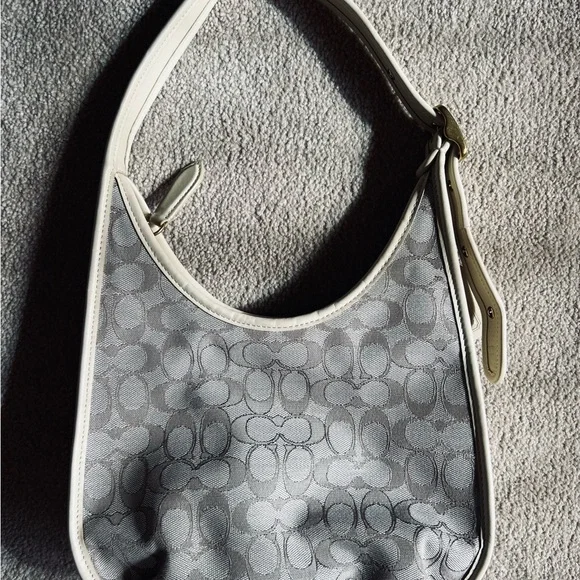 Coach Ergo Medium Shoulder Bag In Signature Jacquard - Picture 2 of 8